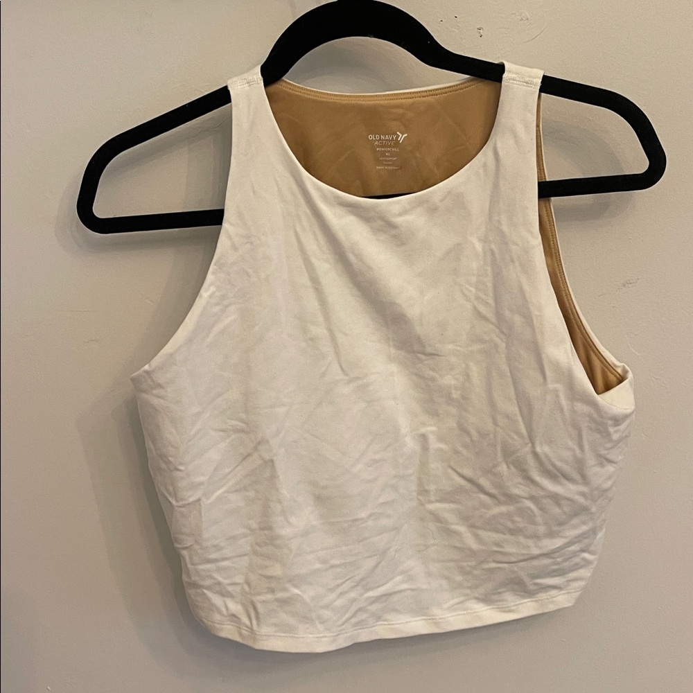 Old Navy Cropped tank/sports bra